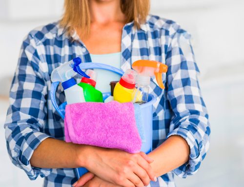 Die ultimative Checkliste für den Weihnachtsputz (die Sie getrost an uns weitergeben können)